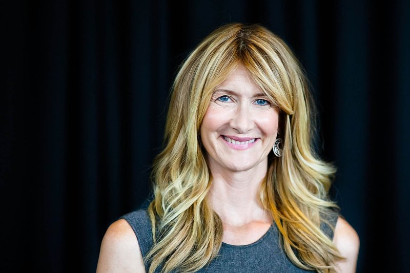 laura dern germania the tale