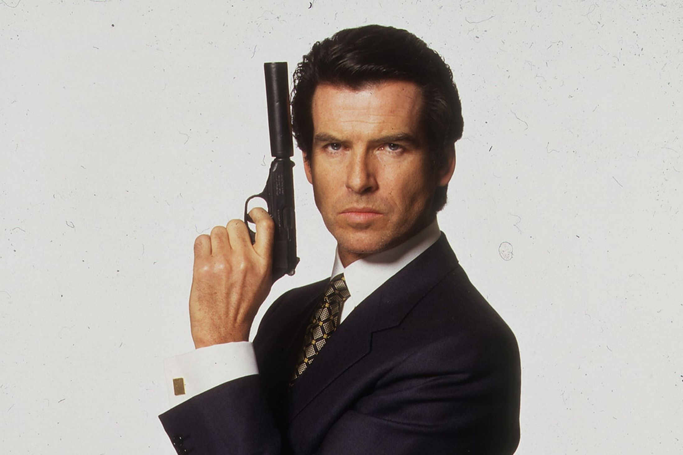 Pierce-Brosnan bond