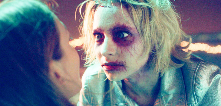 Prendete un sorso di malvagità nel poster di Ava’s Possession