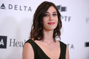 lizzy caplan 2015