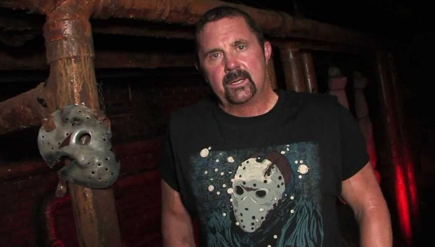 Poster e clip per il documentario To Hell and Back: The Kane Hodder Story