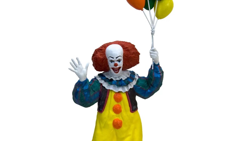 La statua da collezione di Pennywise ripete le sue frasi più celebri pronunciate in IT