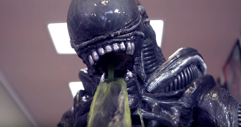 fontana alien xenomorfo