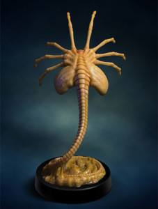 Aliens-Facehugger-replica