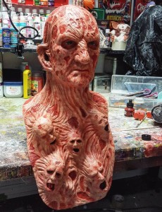 busto freddy krueger 2