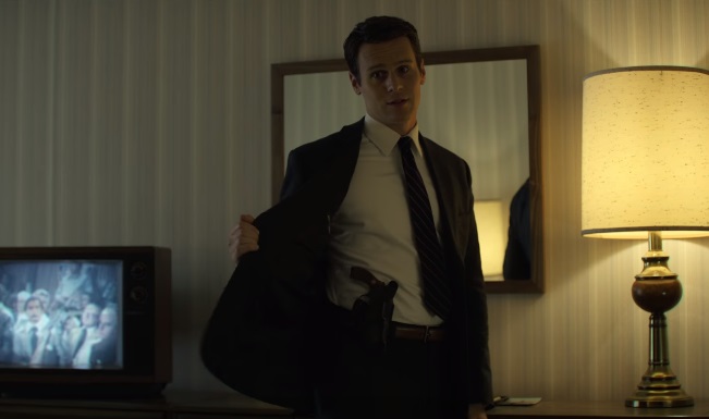 Jonathan Groff interroga un serial killer nel teaser della serie Mindhunter