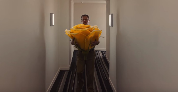Matt Damon e Kristen Wiig sono minuscoli nel full trailer di Downsizing – Vivere alla grande
