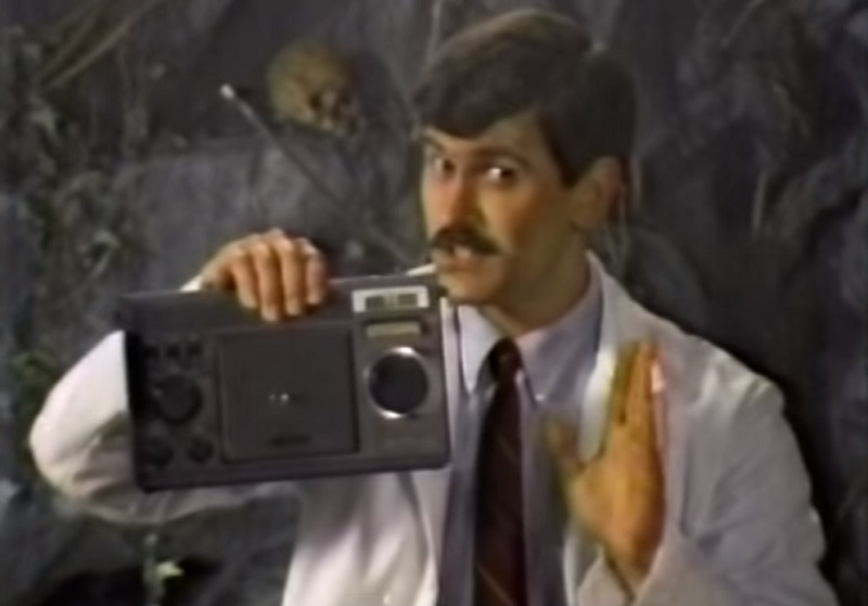Bruce Campbell Radio Snake Commercial