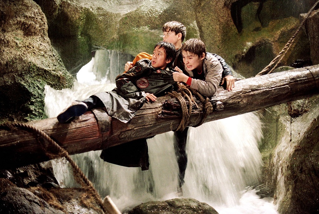 Sean Astin, Corey Feldman, and Jonathan Ke Quan in I Goonies (1985)