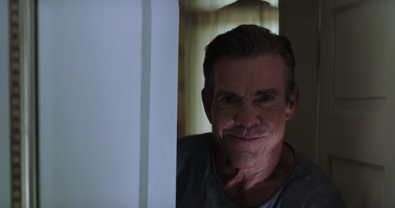 Nel trailer di The Intruder, Dennis Quaid alza l’ascia contro una coppia di sposini