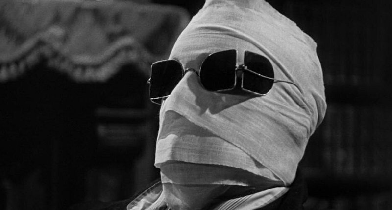 Claude Rains in L’uomo invisibile (1933) Claude Rains in L'uomo invisibile (1933)