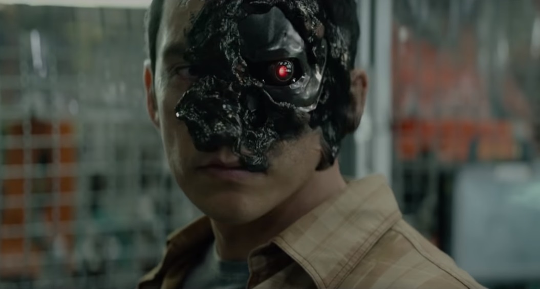 Lungo teaser per Terminator: Destino Oscuro, Sarah Connor agguerrita più che mai terminator destino oscuro film