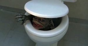 Ghoulies (1984) film water