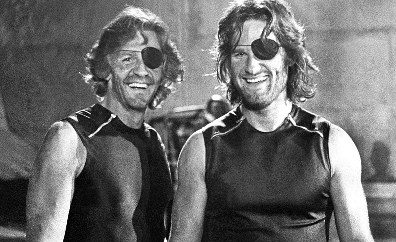 kurt russell 1997 fuga da new york set kurt russell 1997 fuga da new york set
