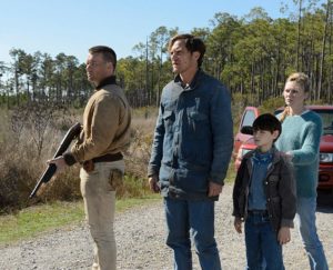 Kirsten Dunst, Joel Edgerton, Michael Shannon e Jaeden Martell in Midnight Special (2016)