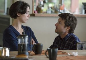 Jason Bateman e Rebecca Hall in The Gift (2015)