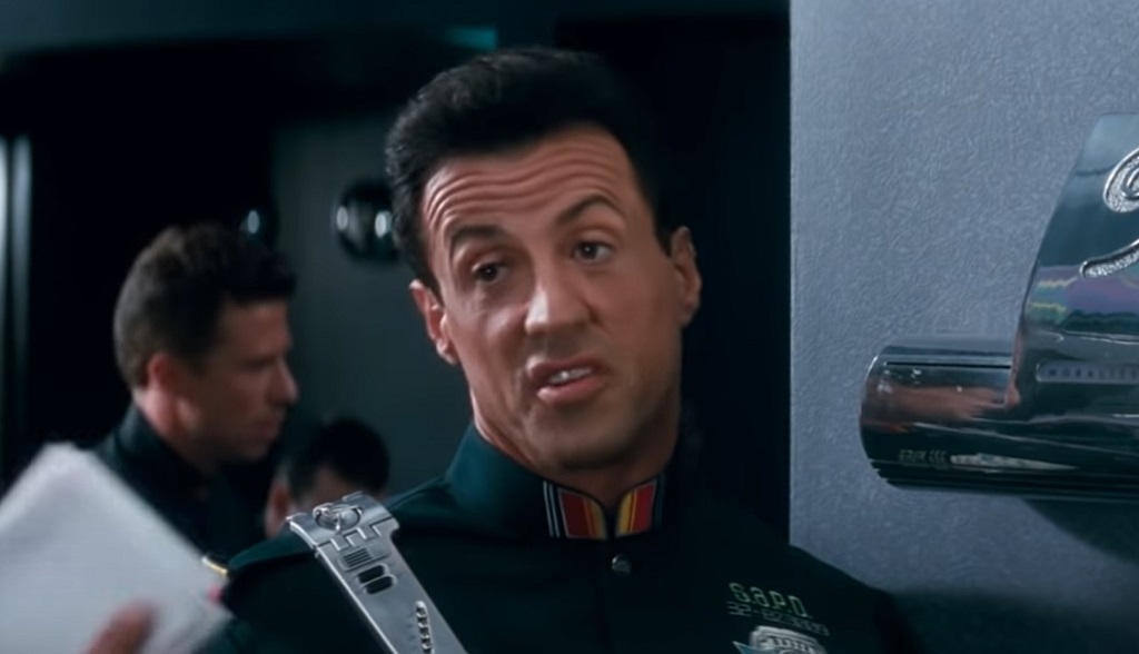 demolition man stallone multa