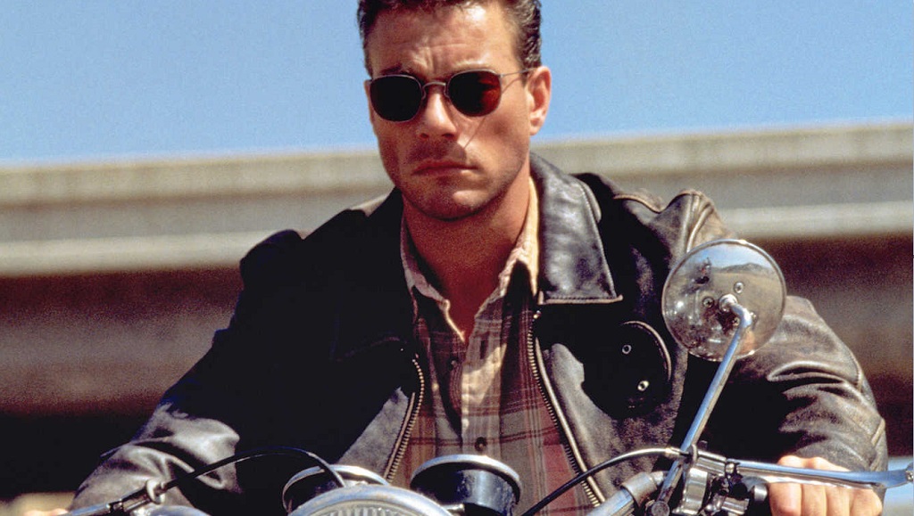 La recensione concisa | Accerchiato di Robert Harmon accerchiato film van damme