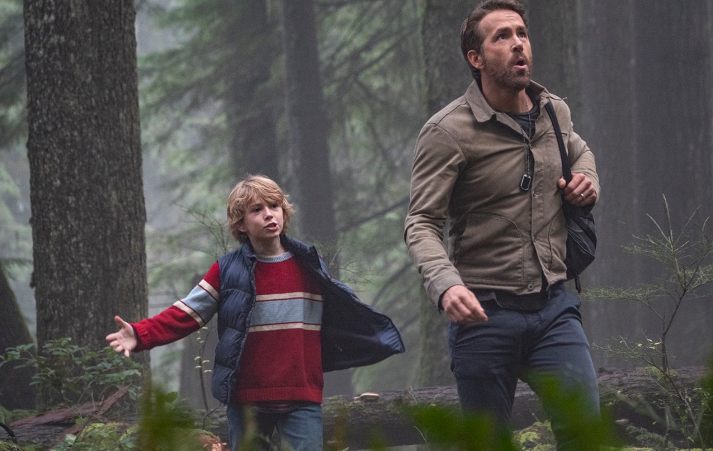 The Adam Project: immagini e trama per il film sci-fi con Ryan Reynolds (per Netflix) The Adam Project film netflix Ryan Reynolds