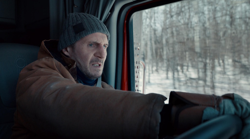 Trailer per The Ice Road (film Netflix): missione di salvataggio impossibile per Neeson e Fishburne The Ice Road (film Netflix) liam neeson