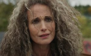 maid miniserie netflix 2021 andie macdowell