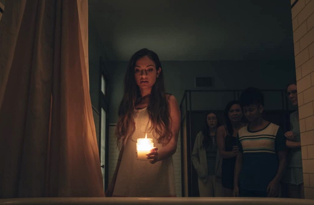 Seance – Piccoli omicidi tra amiche film 2021 Seance - Piccoli omicidi tra amiche film 2021