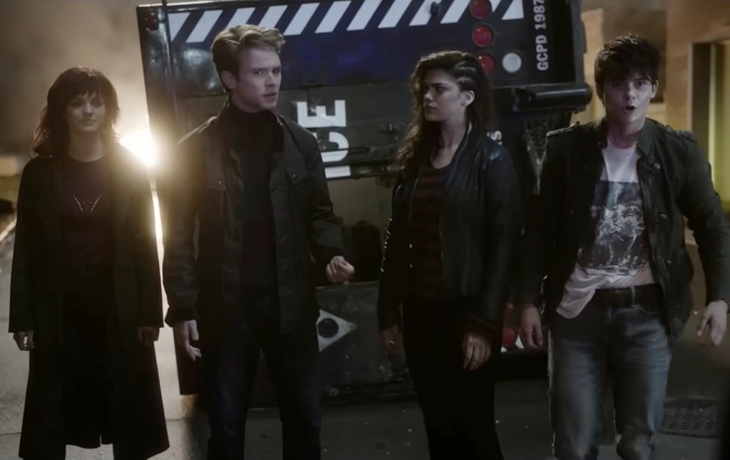 Gotham Knights (serie The CW) 2022 Gotham Knights (serie The CW) 2022