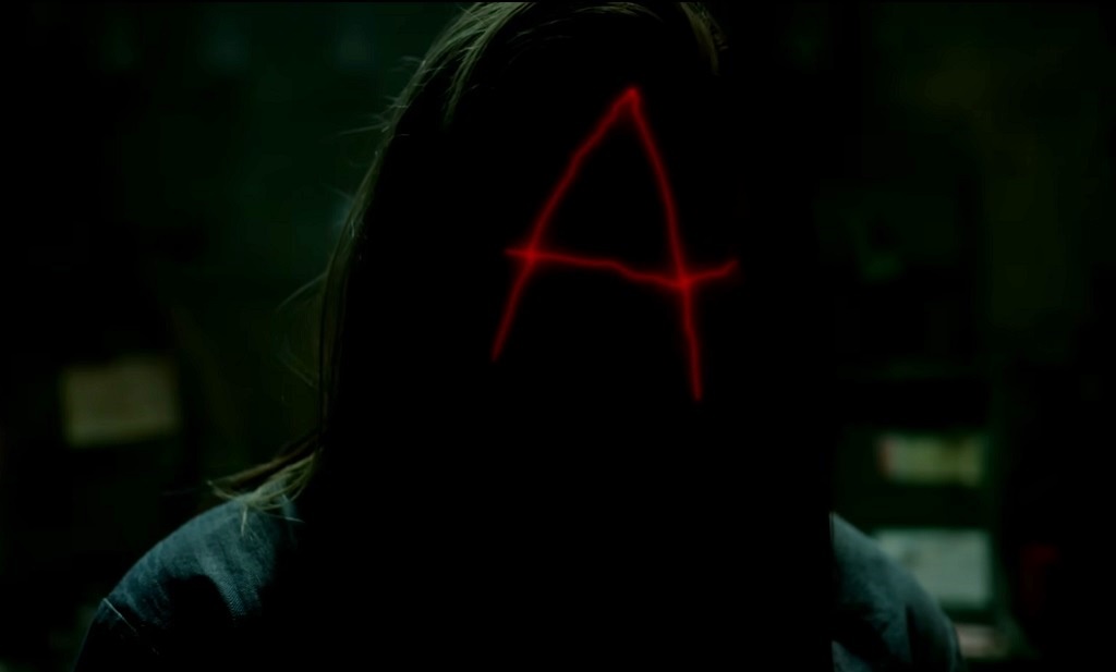 Teaser per Pretty Little Liars: Original Sin (serie HBO Max), A è in cerca di vittime
