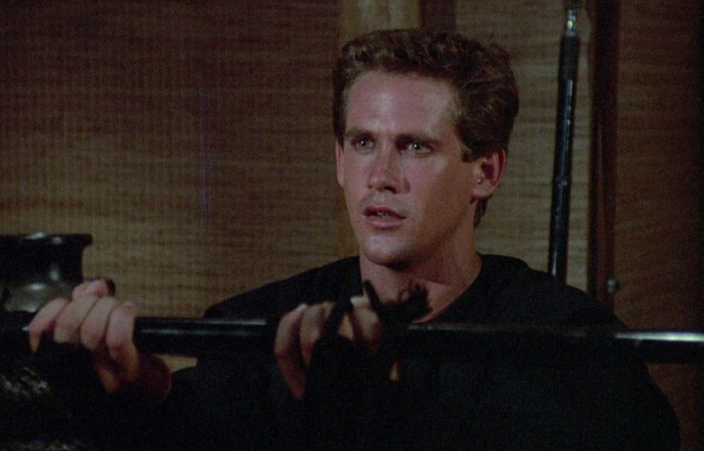 Michael Dudikoff in Guerriero americano (1985) Michael Dudikoff in Guerriero americano (1985)