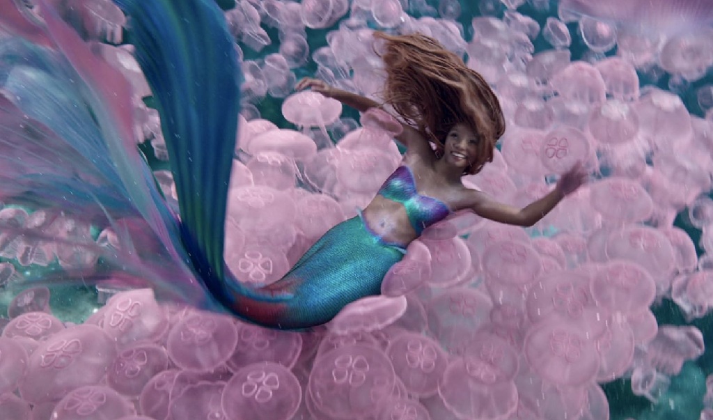 Halle Bailey in La sirenetta (2023) Halle Bailey in La sirenetta (2023)