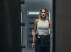 Jeanne Goursaud in Oltre il confine (2025)