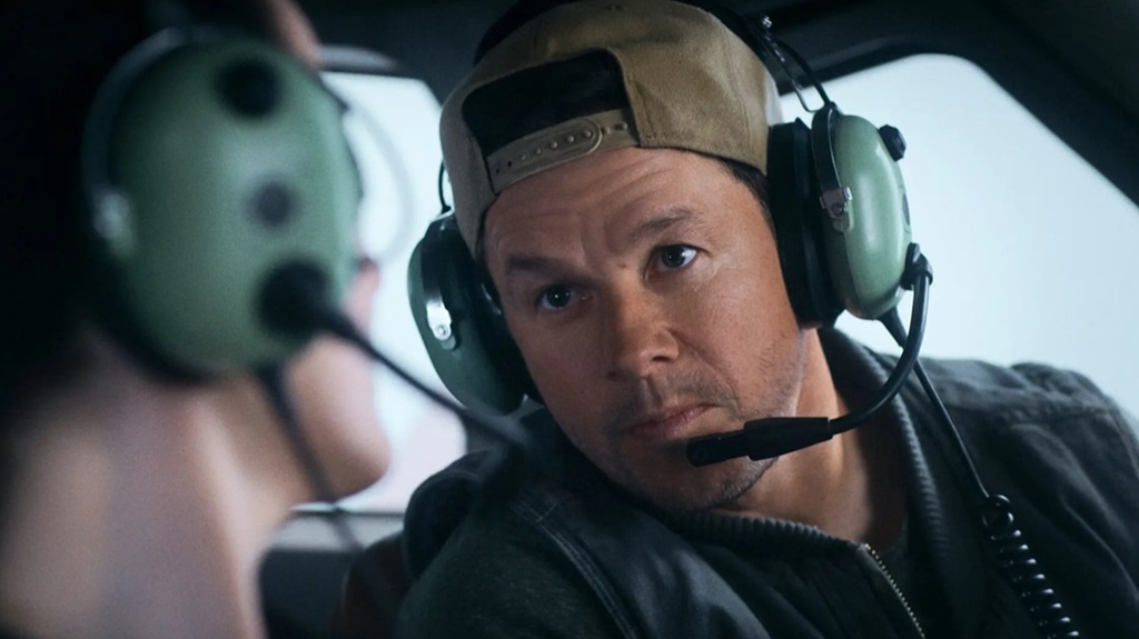 flight risk mark film 2025