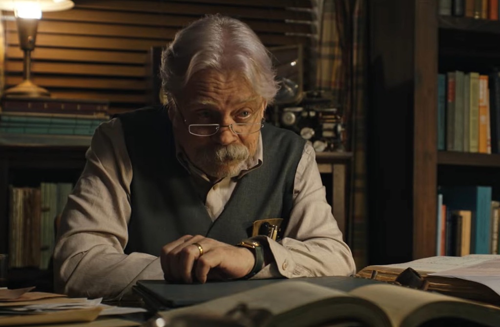 Mark Hamill in The Life of Chuck (2024)