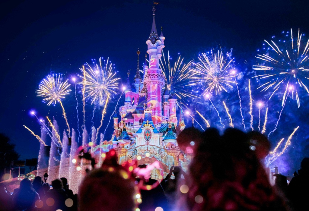 disneyland paris natale 2025
