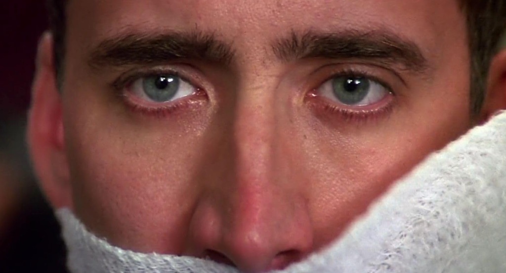 Nicolas Cage in Face Off Due facce di un assassino (1997) Nicolas Cage in Face Off Due facce di un assassino (1997)