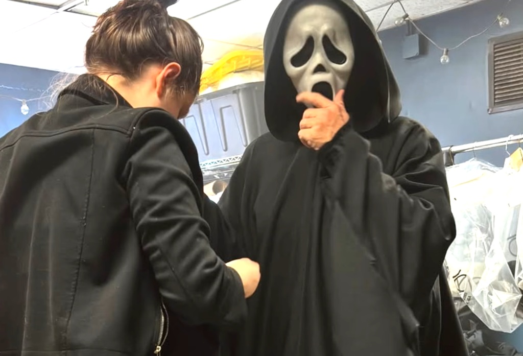 scream 7 backstage