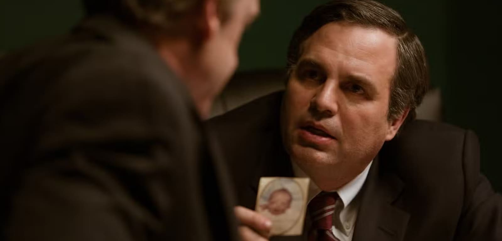 Mark Ruffalo in una scena di Dark Waters