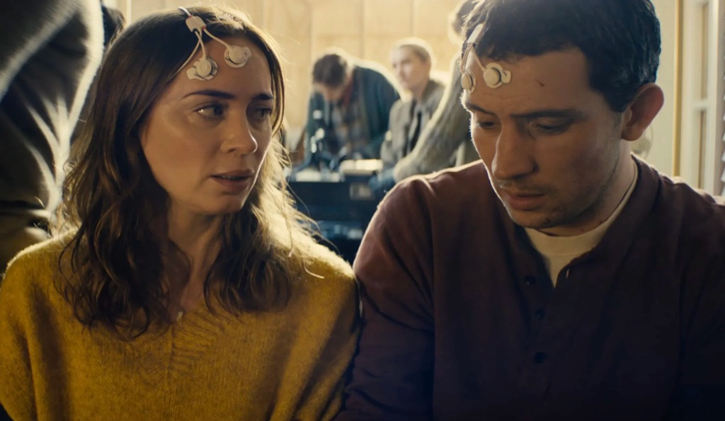 disclosure day emily blunt alieni film