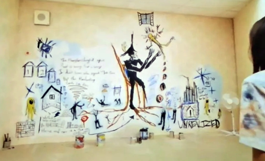 spiegazione murale backrooms film