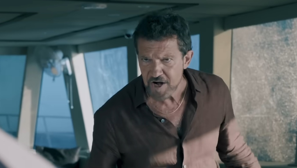 ABOVE and BELOW banderas film squali film 2026