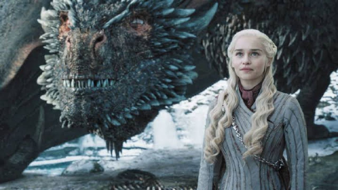 Emilia Clarke in Il Trono di Spade