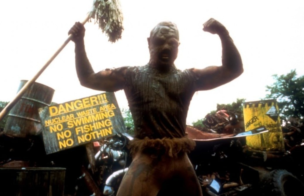 Mitch Cohen in The Toxic Avenger – Il vendicatore tossico (1984) Mitch Cohen in The Toxic Avenger - Il vendicatore tossico (1984)