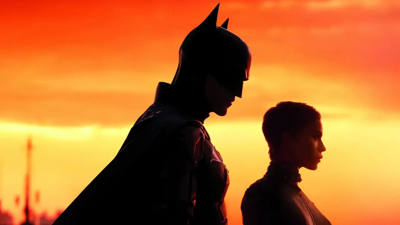 Robert Pattinson e Zoe Kravitz in The Batman