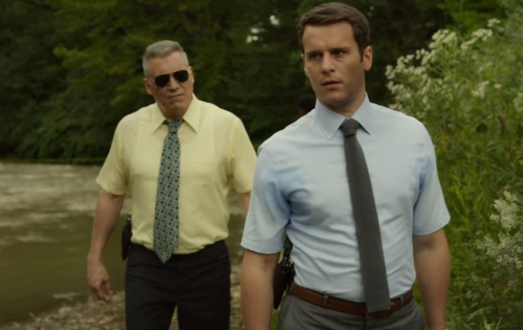 Holt McCallany e Jonathan Groff in Mindhunter (2017)
