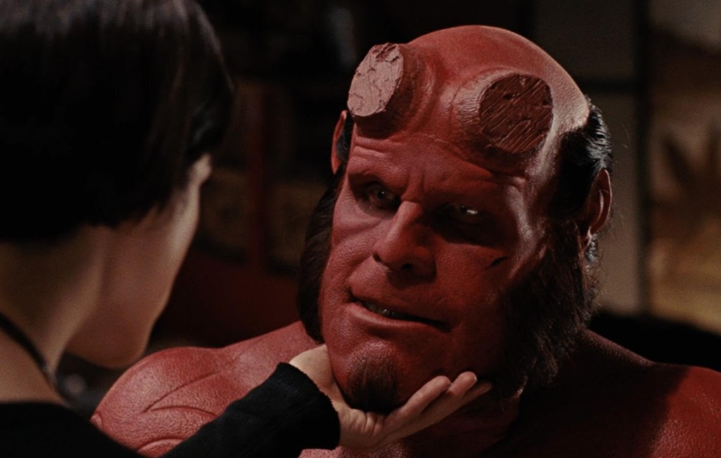 Ron Perlman e Selma Blair in Hellboy The Golden Army (2008)