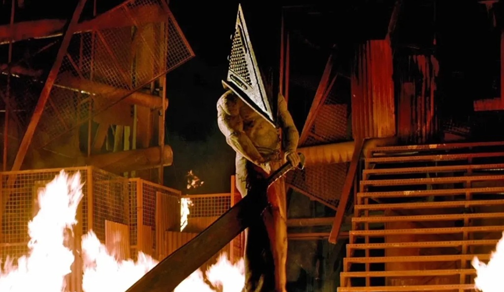 silent hill film pyramid head mostro silent hill film pyramid head mostro